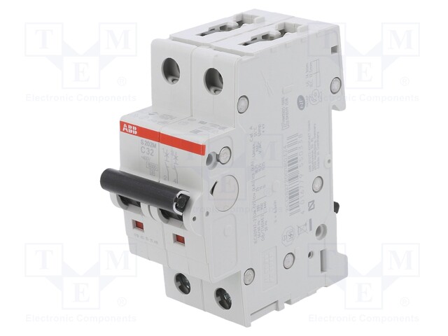 Circuit breaker; 400VAC; Inom: 32A; Poles: 2; DIN; Charact: C; 10kA