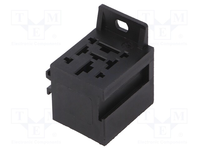 Socket; 70A; Mounting: on panel; Series: ISO; 40÷85°C; Colour: black