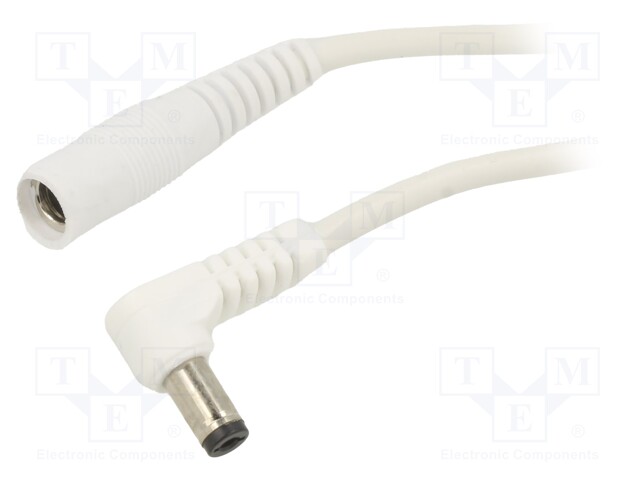 Cable; DC 5,5/2,5 plug,DC 5,5/2,5 socket; angled; 1mm2; white; 2m