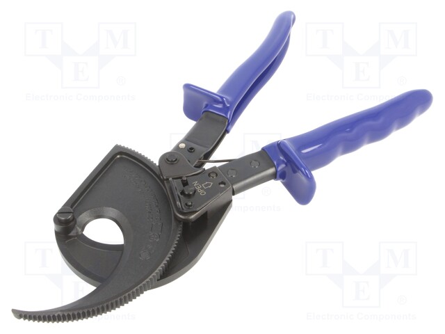 Cutters; Features: ergonomic handle