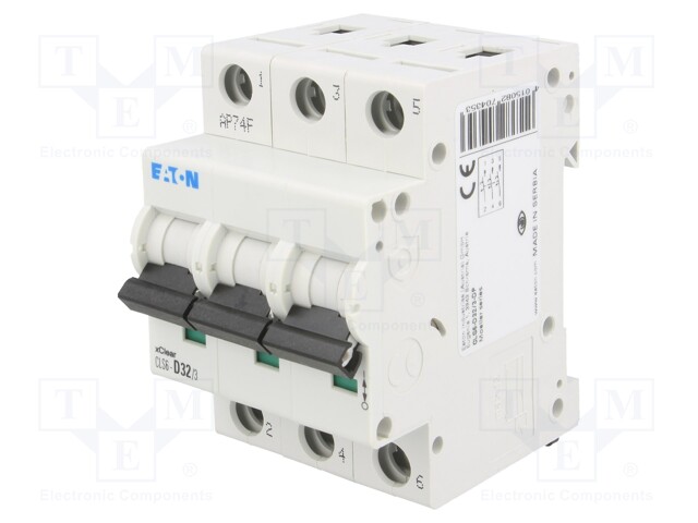 Circuit breaker; 400VAC; Inom: 32A; Poles: 3; DIN; Charact: D; 6kA