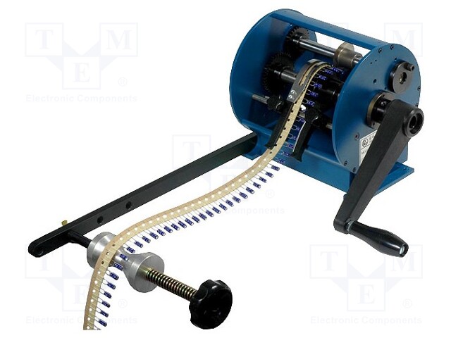 Tool: cutting machine; for radial components; crank drive