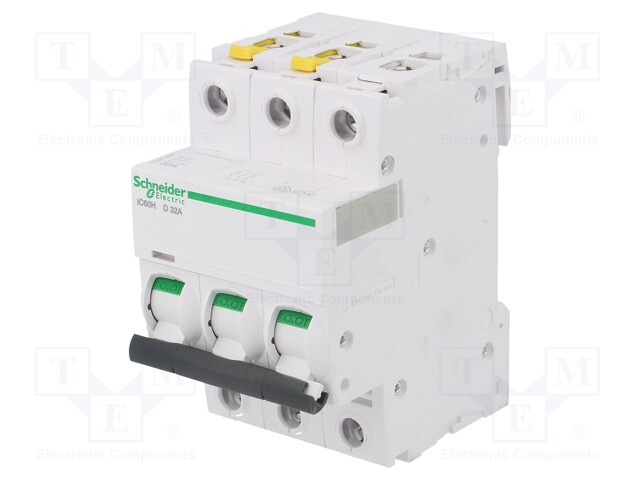 Circuit breaker; 400VAC; Inom: 32A; Poles: 3; DIN; Charact: D; 10kA